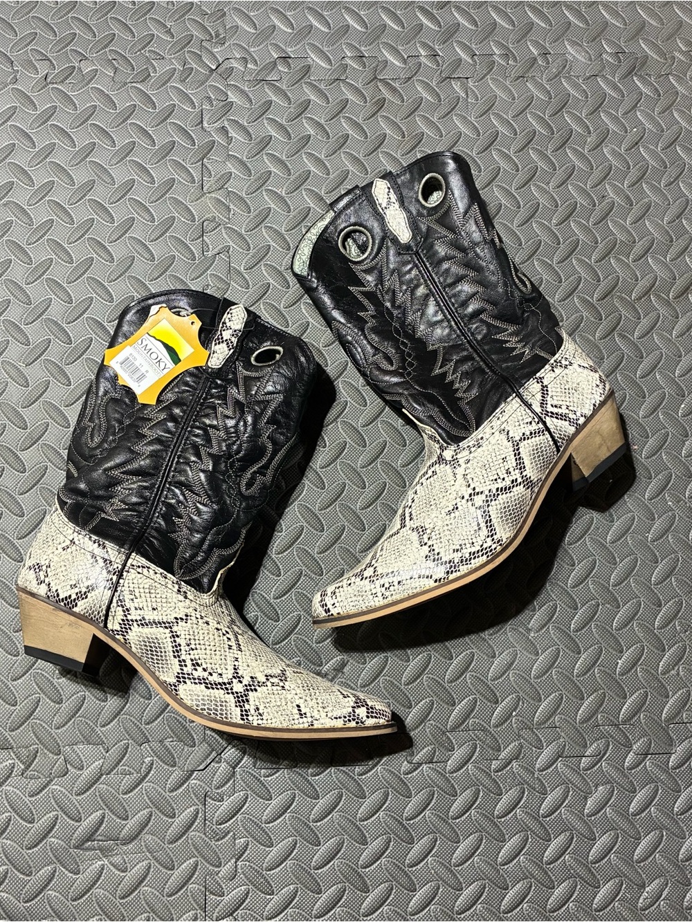 Smoky Mountain Snakeskin Cowboy Boots in Black and Cream